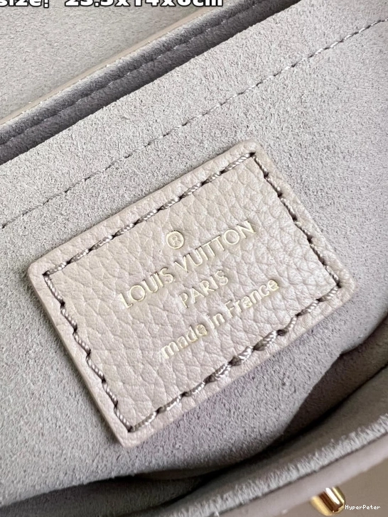 LOUIS TWIST-23.5*14*6 cm VUITTON 0807